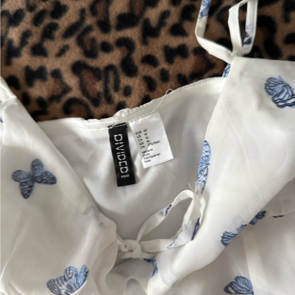 White dress with Blue Butterfly Print - Picture 2 of 3